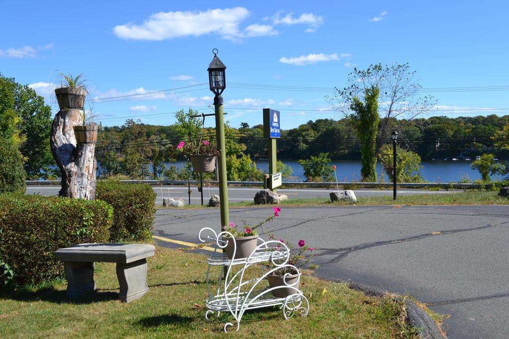 Mount Holyoke Inn エクステリア 写真
